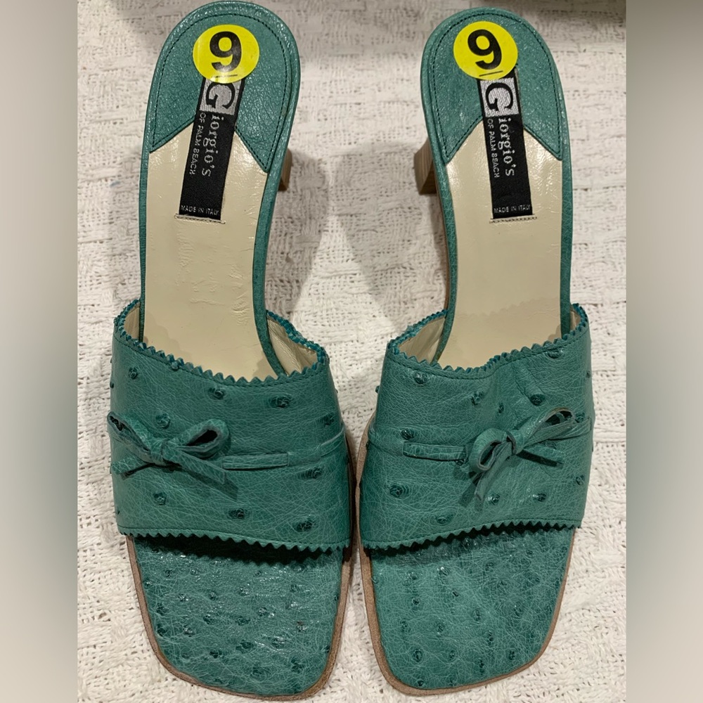 Giorgio’s palm beach nwt ostrich heeled sandals 9